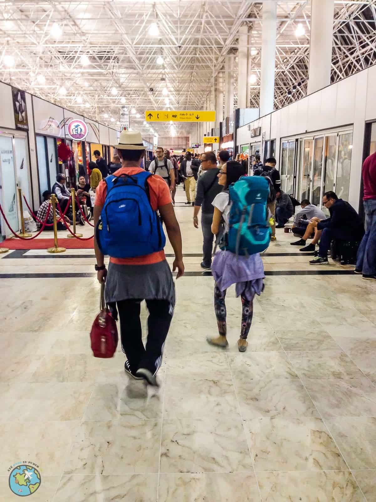 Como é voar com a Ethiopian Airlines Aeroporto Adis Abeba.voo para bangkok