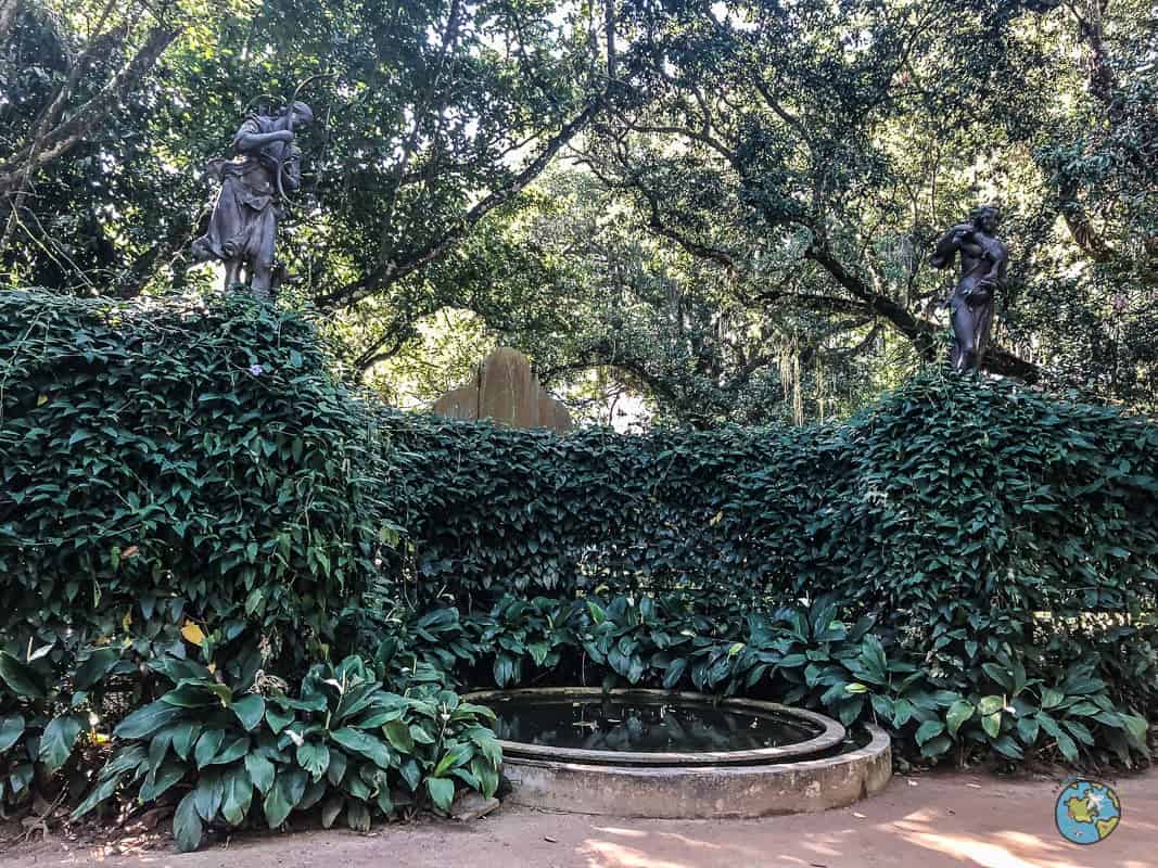 Estátuas de Eco e Narciso. jardim botanico rj