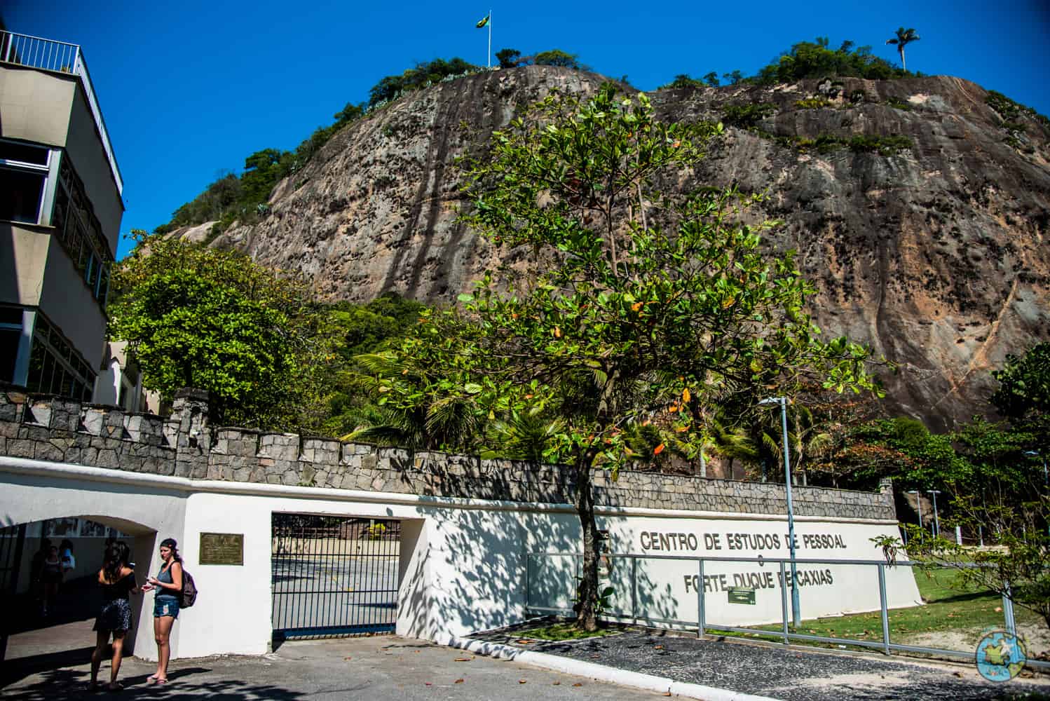 Entrada do Forte do Leme.
