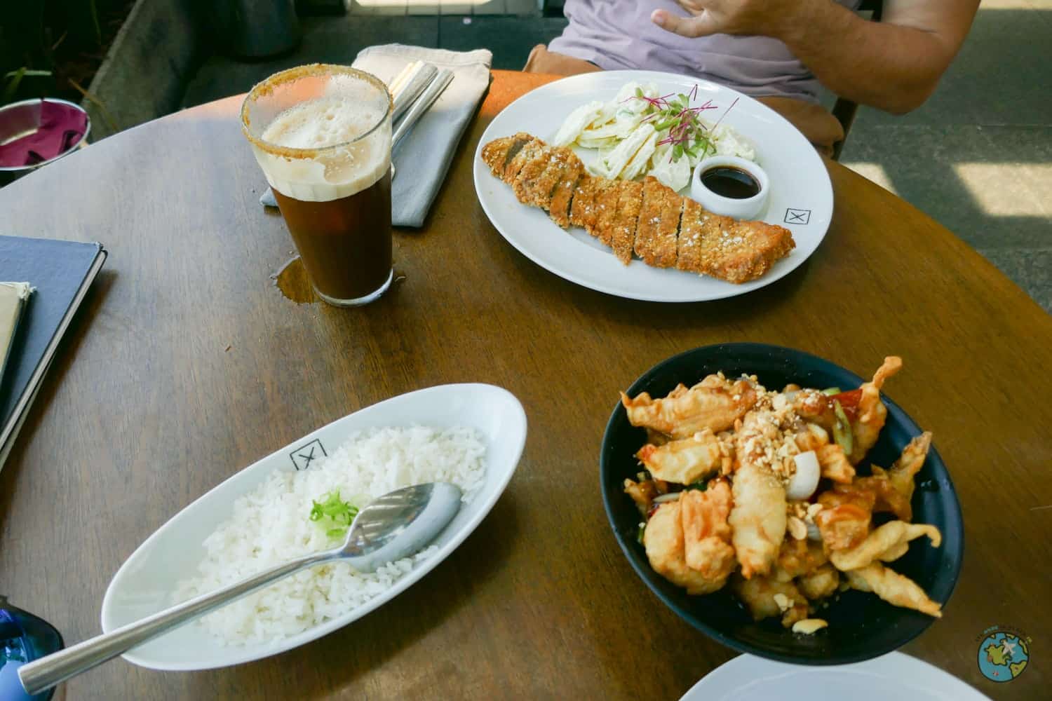 Pratos que pedimos. Furai de filé e frango x com arroz
