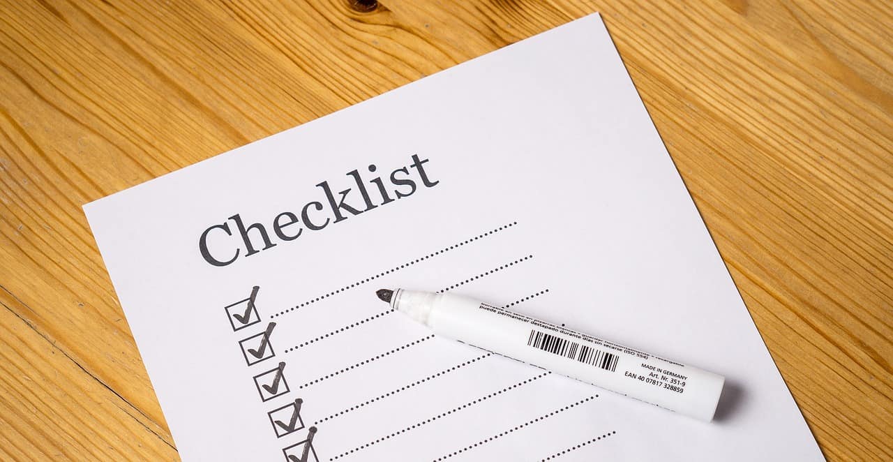 Checklist de viagem completo, checklist viagem internacional, checklist viagem praia, checklist viagem inverno e o que levar na bagagem de mão