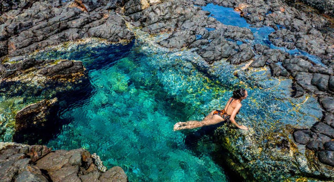 Trilhas em Fernando de Noronha